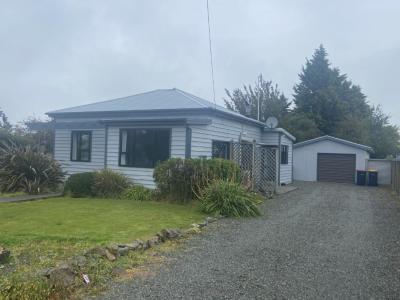 8-helena-street-lumsden