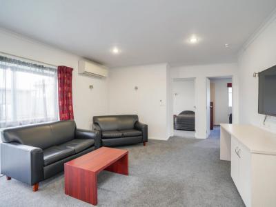 8a-camden-street-turnbull-thomson-park