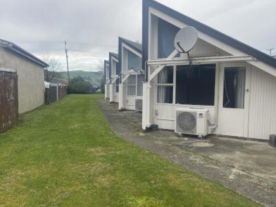 unit-3-7-charlton-lane-gore-surrounds