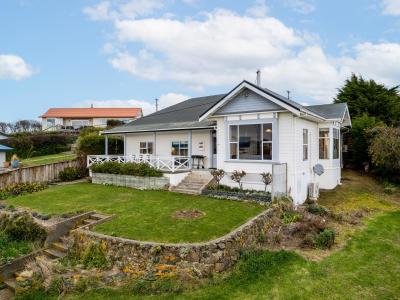 24-bates-street-riverton-aparima