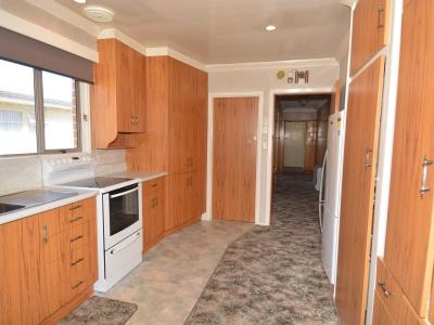 94-salford-street-windsor