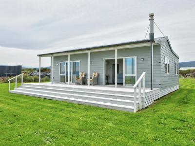 5-surrey-street-orepuki