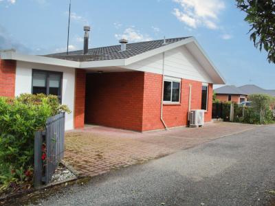 unit-2-107-fox-street-avenal