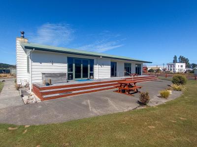 5-mcfeely-street-tuatapere