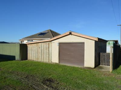 572-riverton-wallacetown-highway-wrights-bush