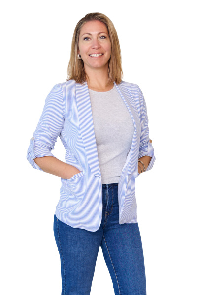Suzie Evans (Phone 021 239 7834)