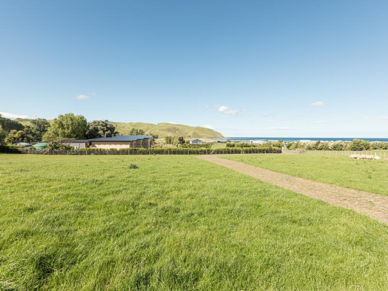 4a-shoal-beach-road-aramoana