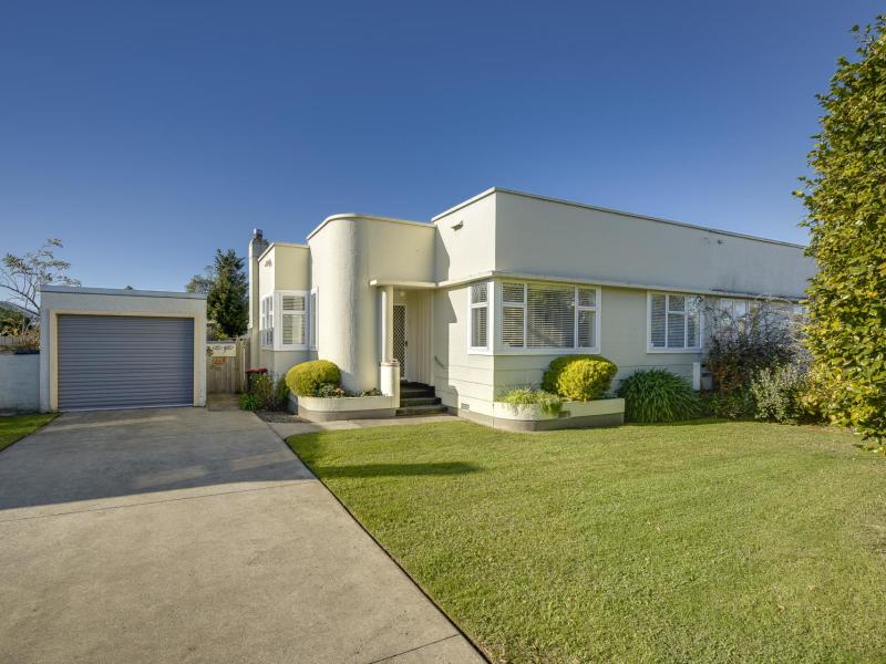 708-massey-street-akina