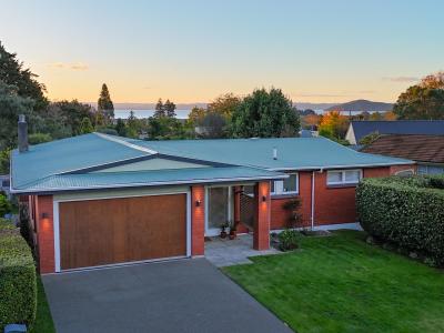 2-highfield-place-lynmore