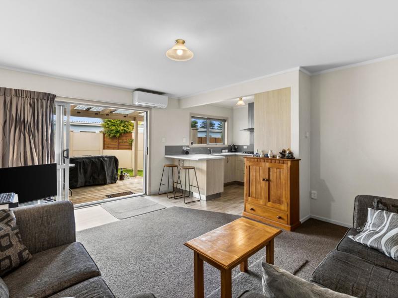 4/87-waghorne-street-ahuriri
