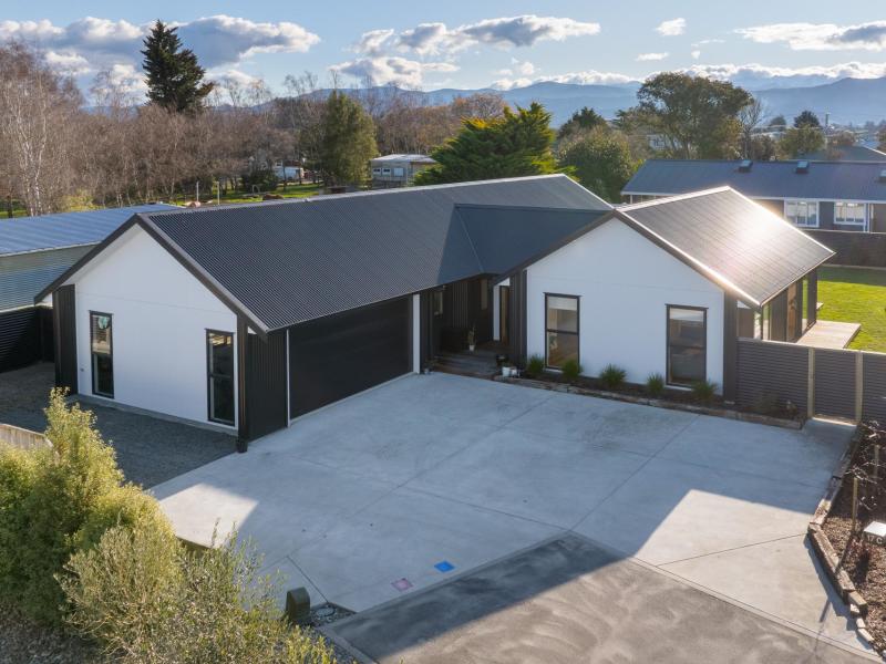 17c-madison-street-carterton