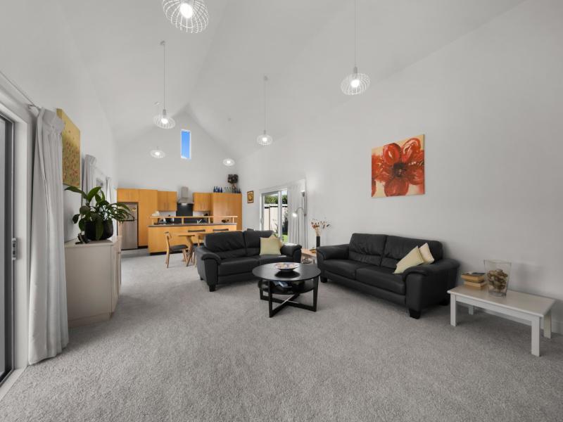 12-burgundy-drive-martinborough