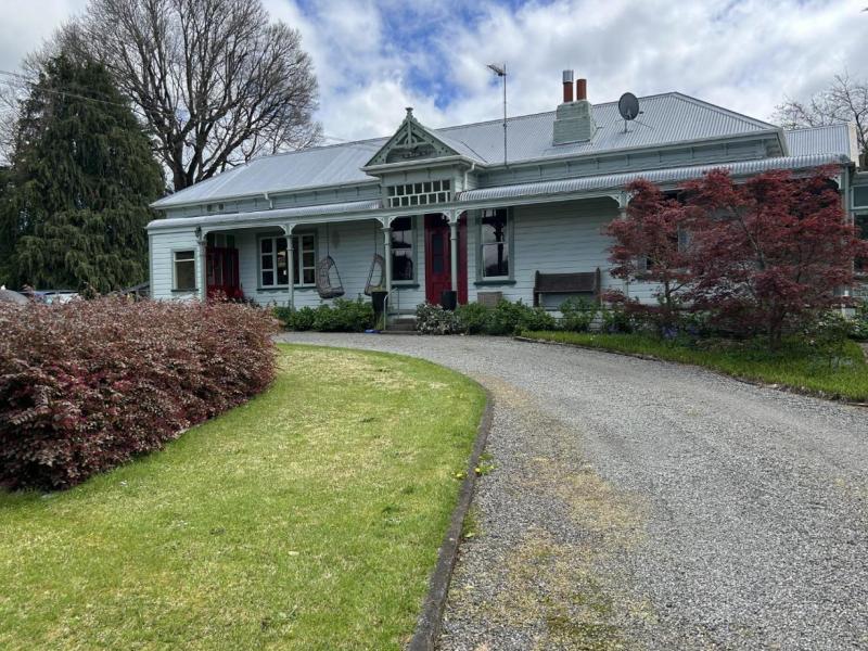 139-kuratawhiti-street-greytown