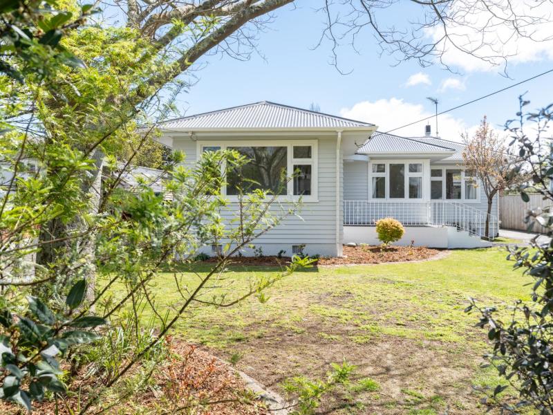 9-armstrong-avenue-carterton