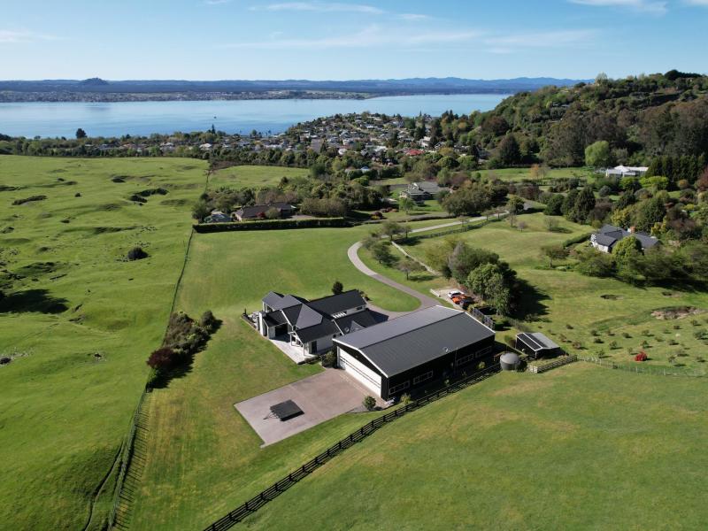 28-te-moenga-park-acacia-bay