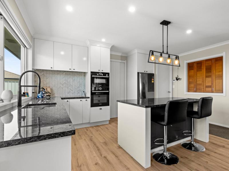 17-rakaia-way-poraiti