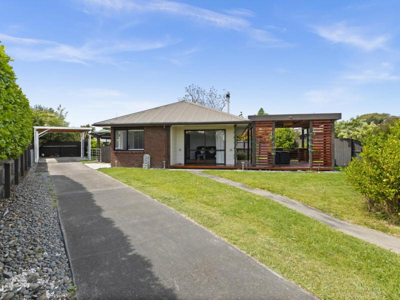 3-beveridge-place-greenmeadows
