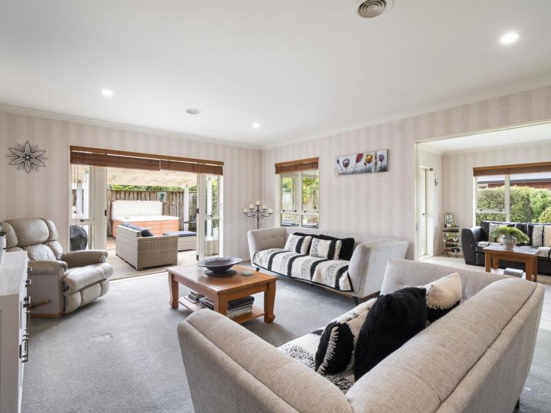 2-craig-court-feilding