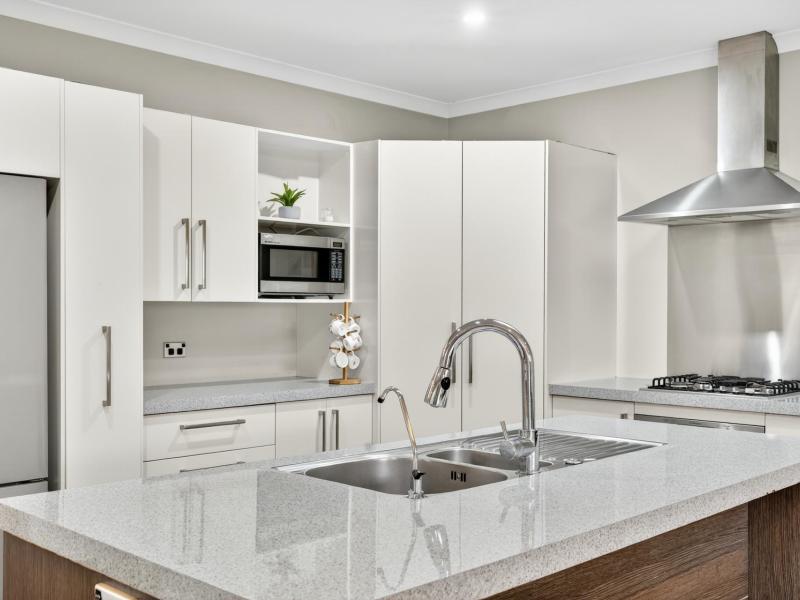 22-squire-drive-te-awa