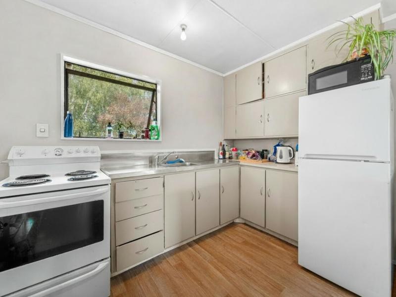 73-roberts-road-lansdowne