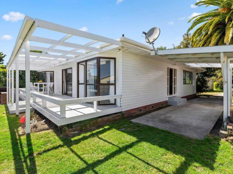 419b-sunset-road-sunnybrook