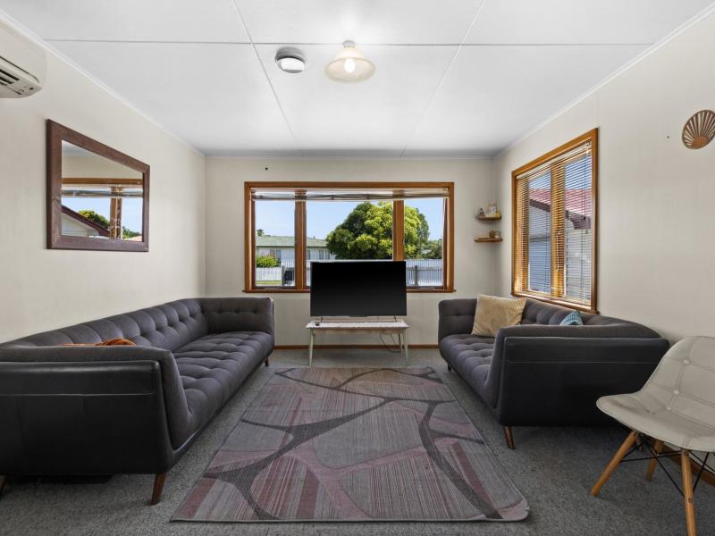 6-kauri-street-taradale