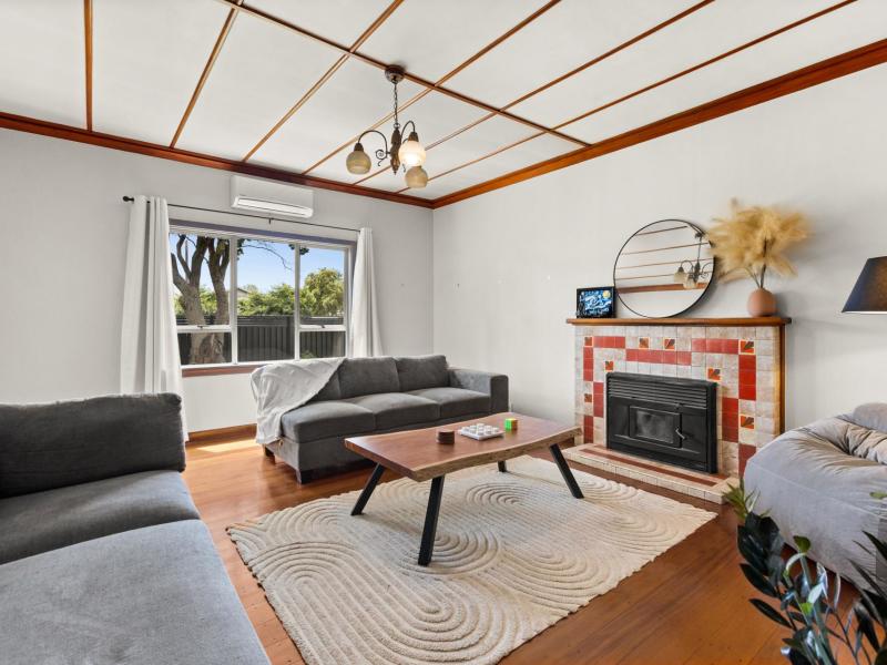 1026-frederick-street-west-mahora