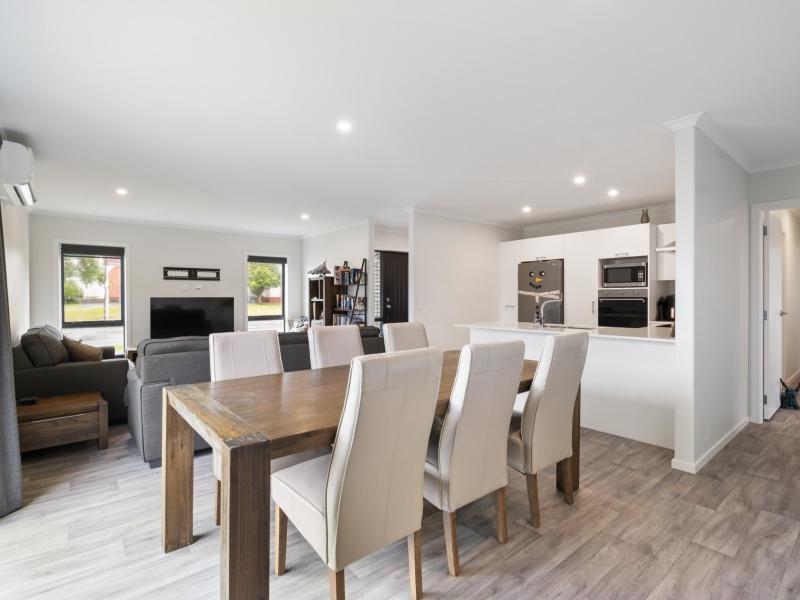 61-wilson-street-bulls