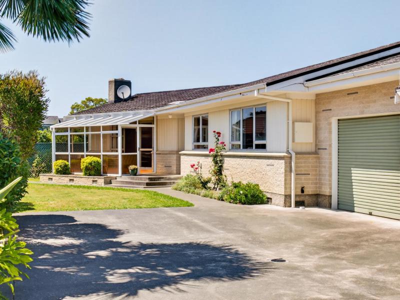 13a-bowling-road-greenmeadows