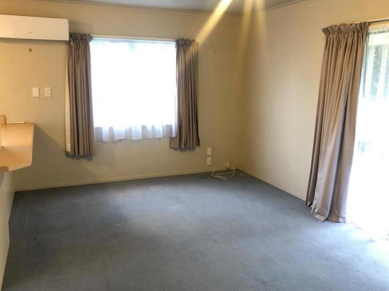 5-robinson-avenue-holdens-bay