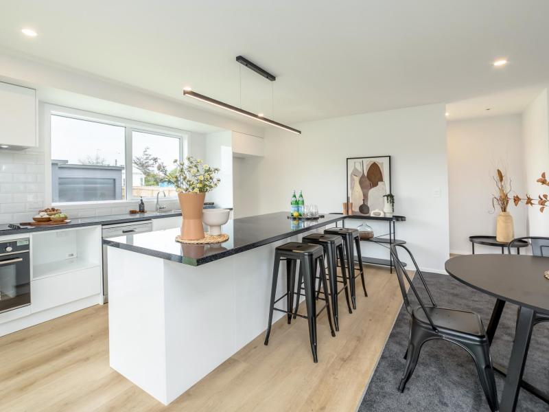 3-macrocarpa-lane-carterton