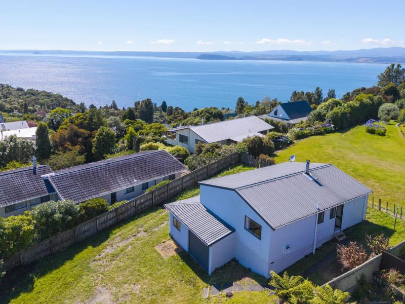 4-te-pohue-street-omori