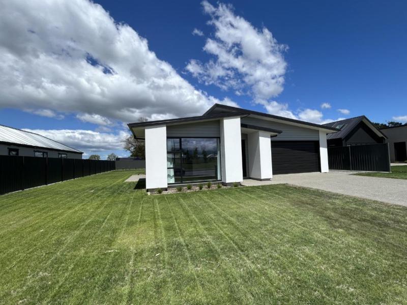 12-sir-bob-charles-drive-masterton