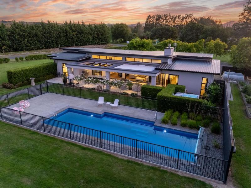 9-campbell-drive-martinborough