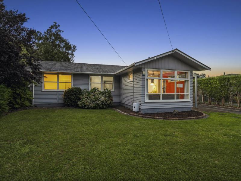 353-sunset-road-sunnybrook