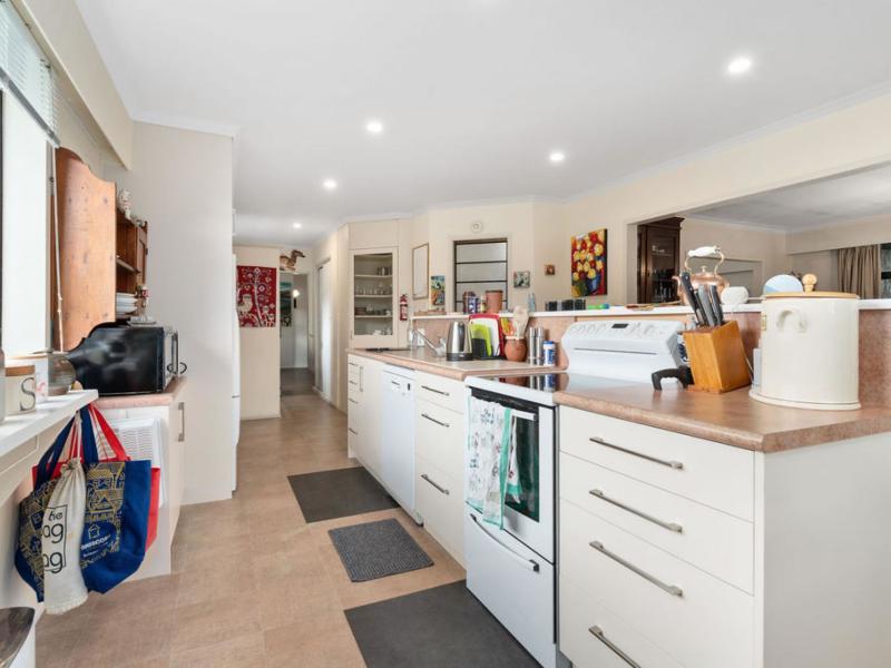 74-park-road-carterton