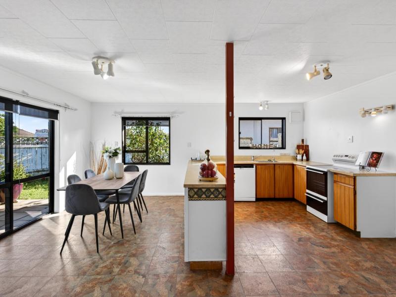 26-flanders-avenue-onekawa