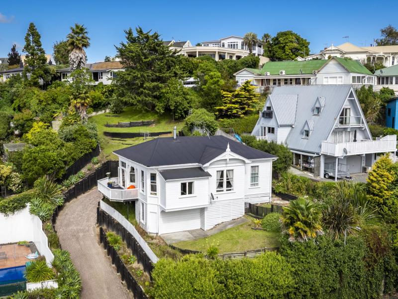 4-fitzroy-road-bluff-hill