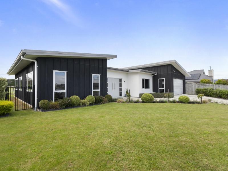 42-accolade-street-feilding