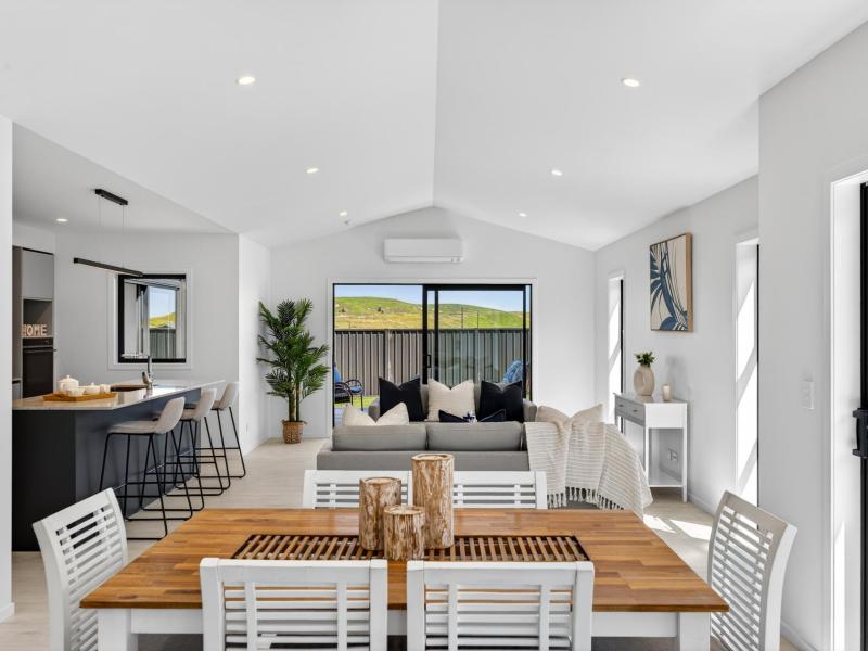 14-annie-aranui-drive-poraiti