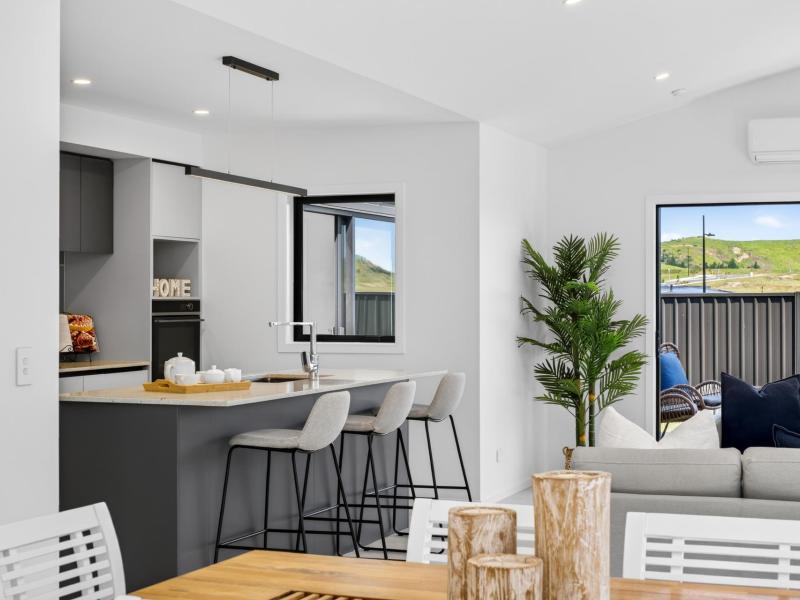 14-annie-aranui-drive-poraiti