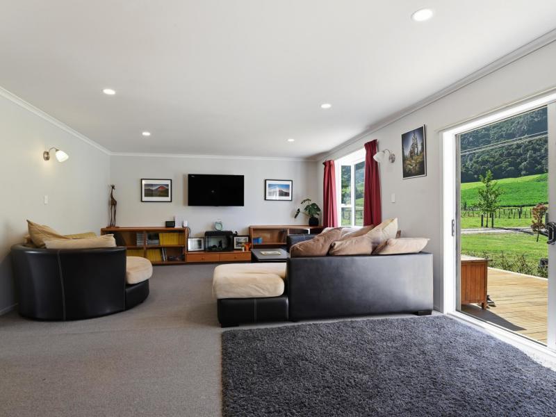 878-te-kopia-road-waikite-valley