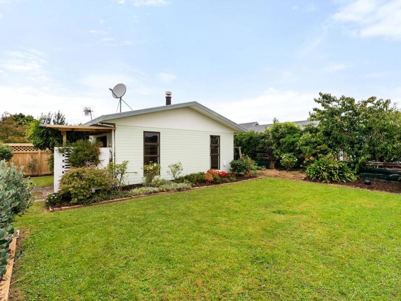 11-sandstrom-grove-feilding