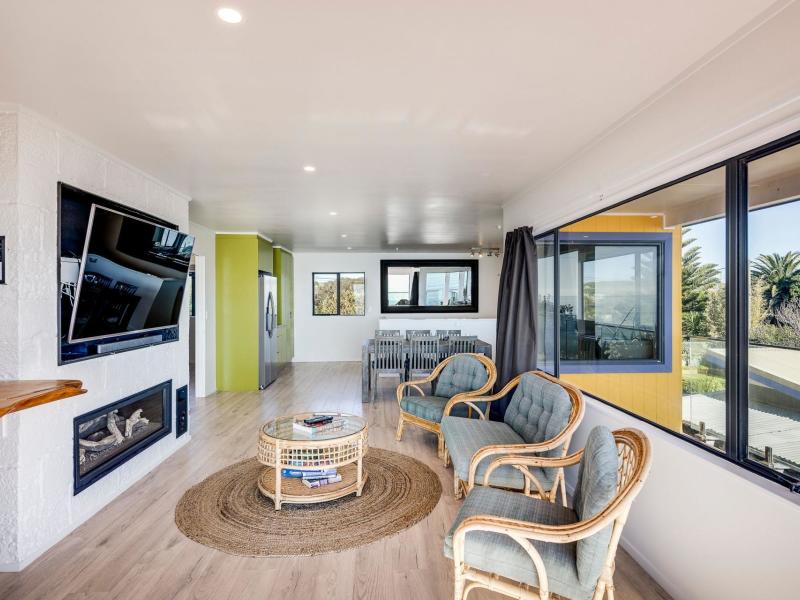 267-clifton-road-te-awanga