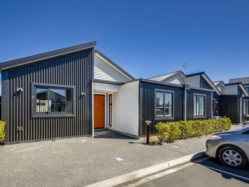 units-1-2-and-6-1018-plunket-street-st-leonards