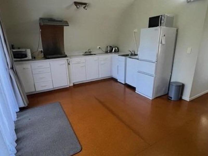 10a-rhodes-fall-rangatira-park