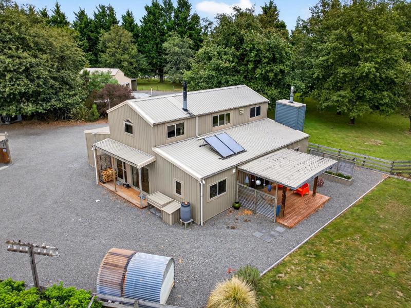 142-norfolk-road-carterton