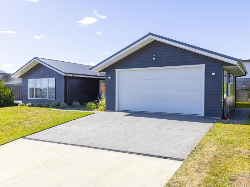 25-harakeke-drive-wharewaka