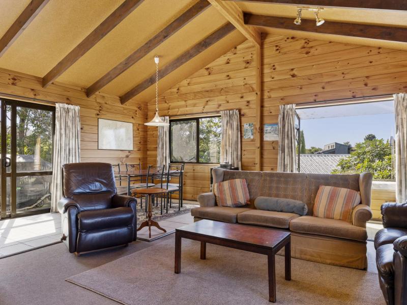 2/5-pikikotuku-place-kuratau