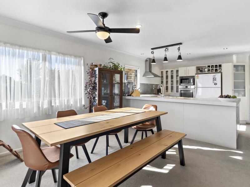 24-charles-street-carterton